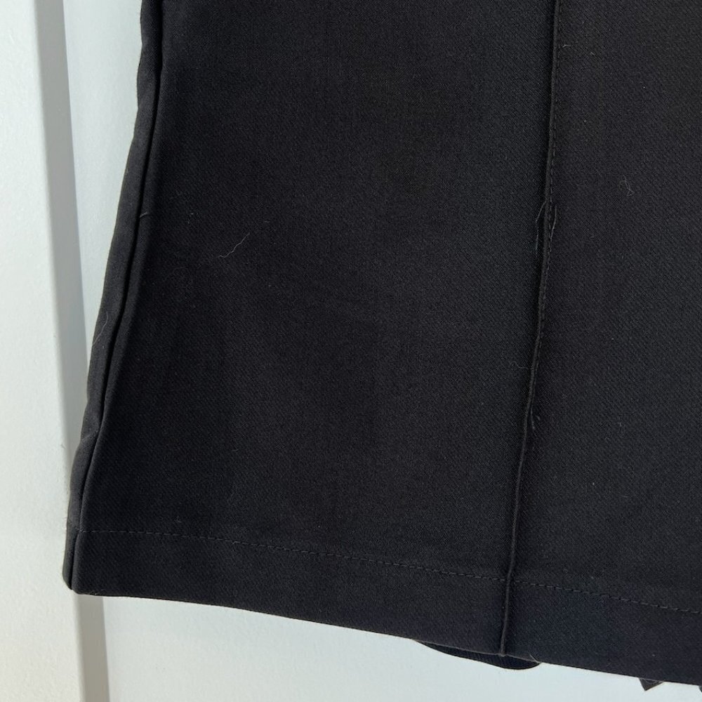 Black Shorts - Picture 4 of 5